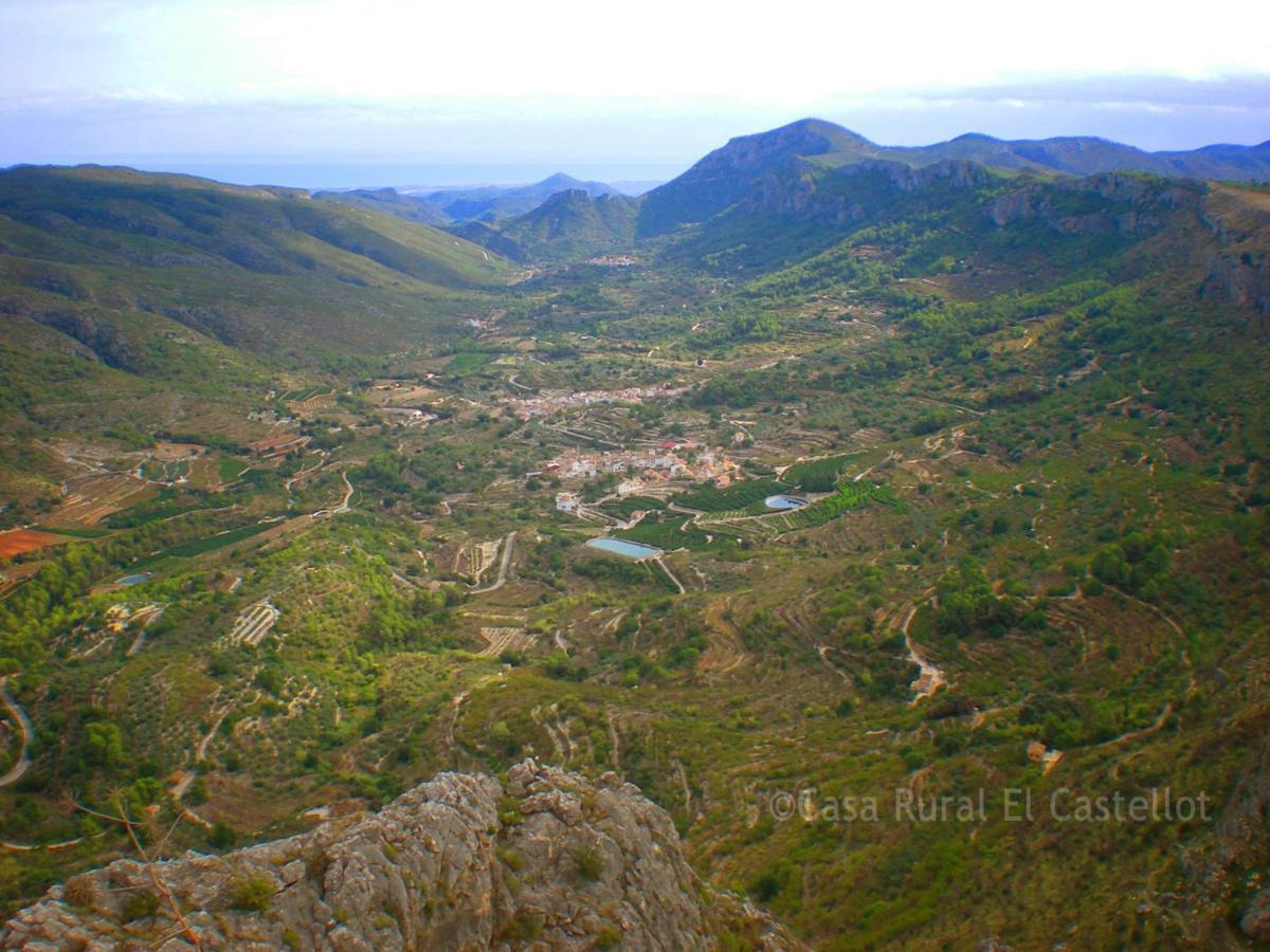 Buhardilla Rustica En La Vall De Gallinera Aparthotel Patró Buitenkant foto