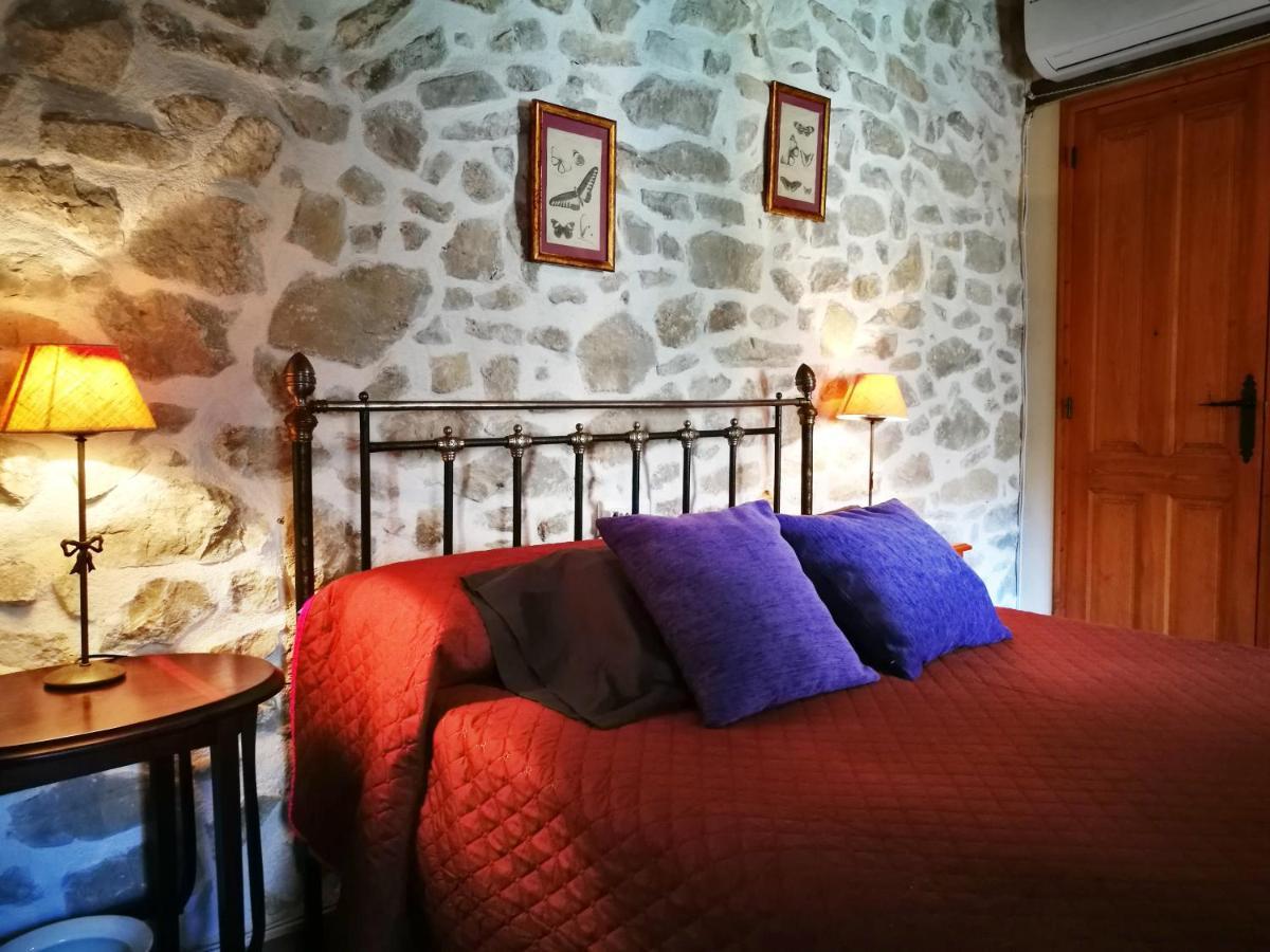 Buhardilla Rustica En La Vall De Gallinera Aparthotel Patró Buitenkant foto